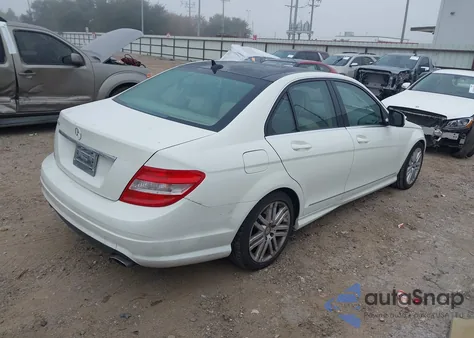 2009 Mercedes-Benz C 300 Luxury/Sport from USA, damaged, VIN WDDGF54X19R065827